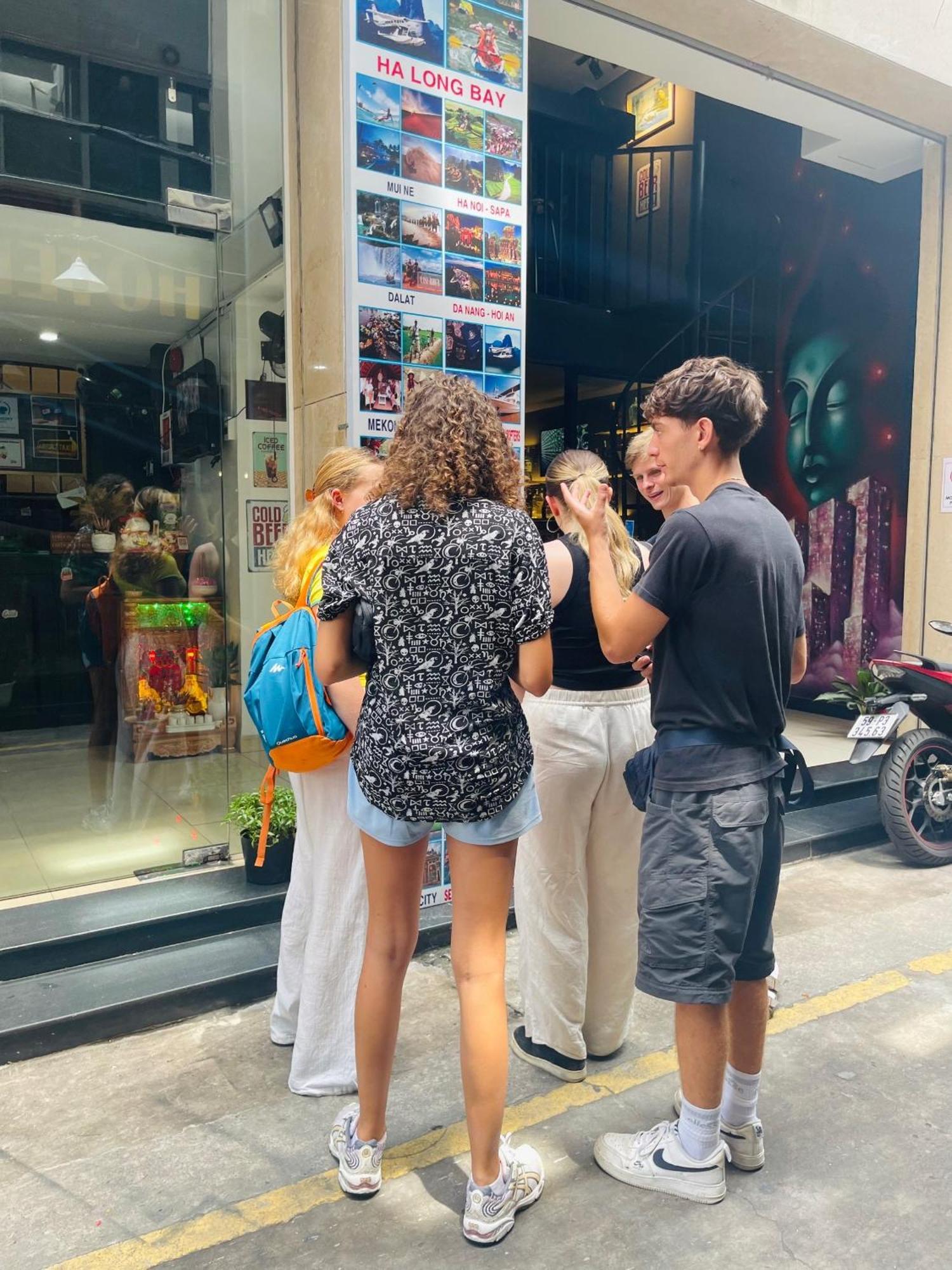 Saigon Hub Hostel Хошимин Екстериор снимка