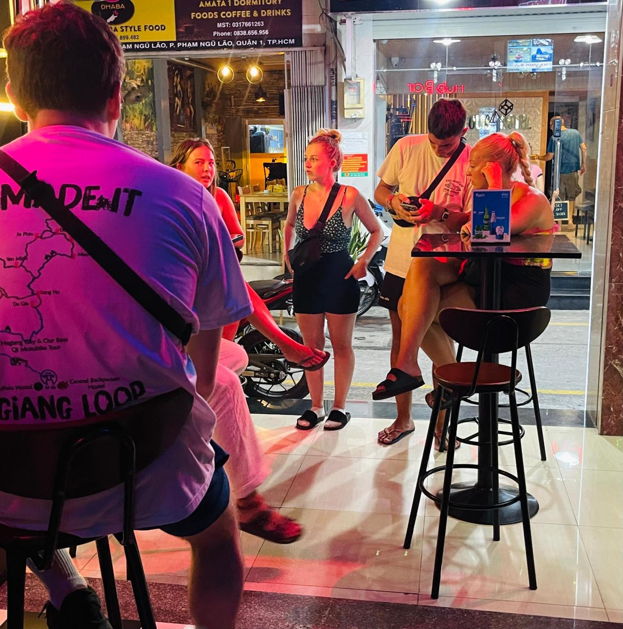 Saigon Hub Hostel Хошимин Екстериор снимка