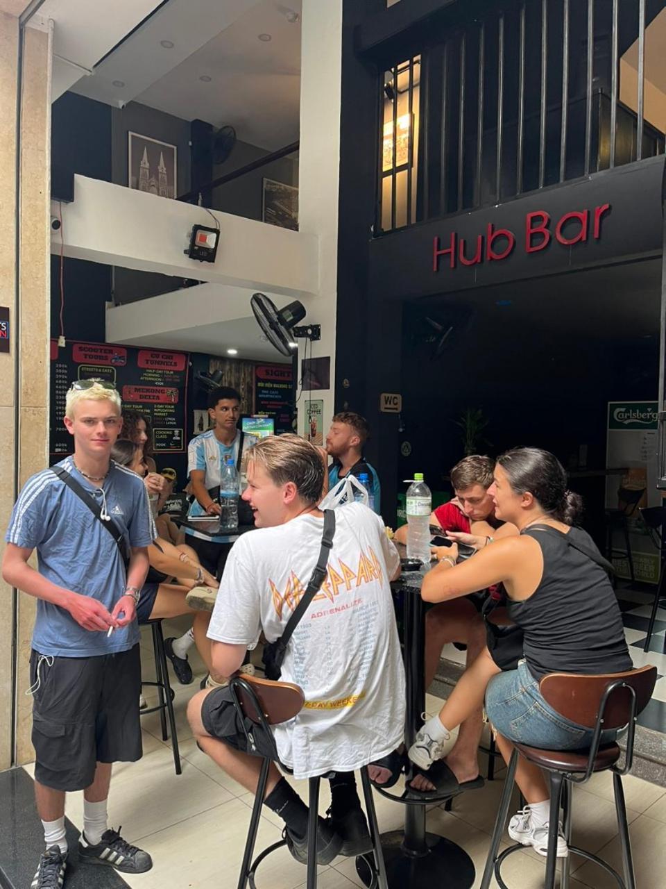 Saigon Hub Hostel Хошимин Екстериор снимка